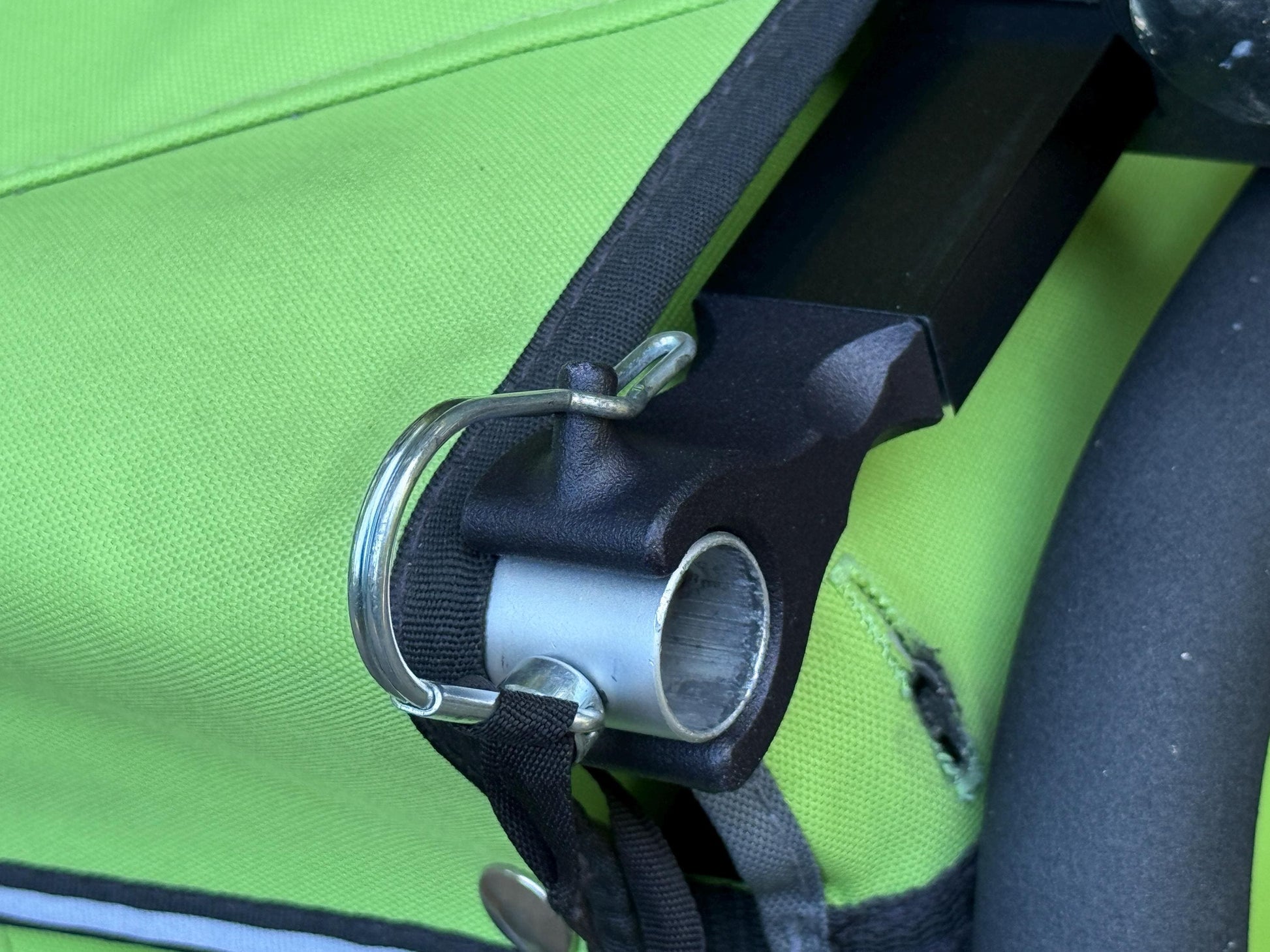 Zubehör für Croozer Kid for 2 Halterung für Kinderfahrrad und Laufrad in Detailansicht