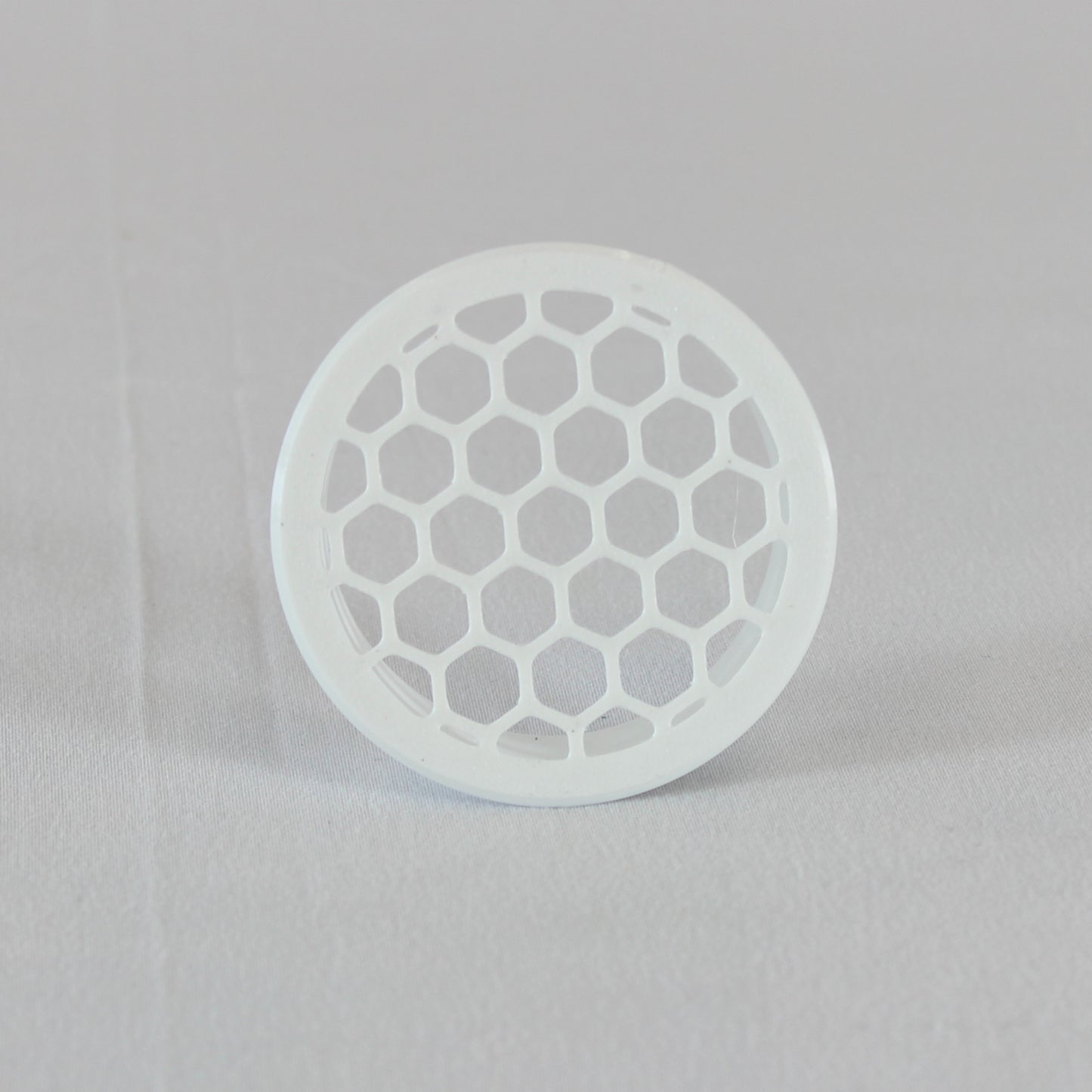 Hexagon Design Einsatz für Truma Endkappe 65mm aus PC 3D Druck