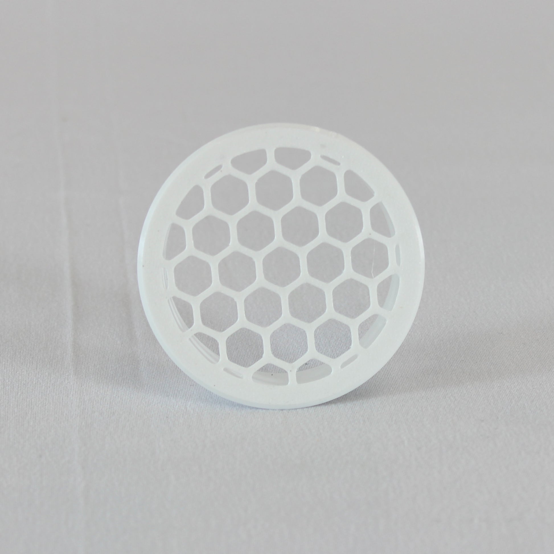 Hexagon Design Einsatz für Truma Endkappe 65mm aus PC 3D Druck