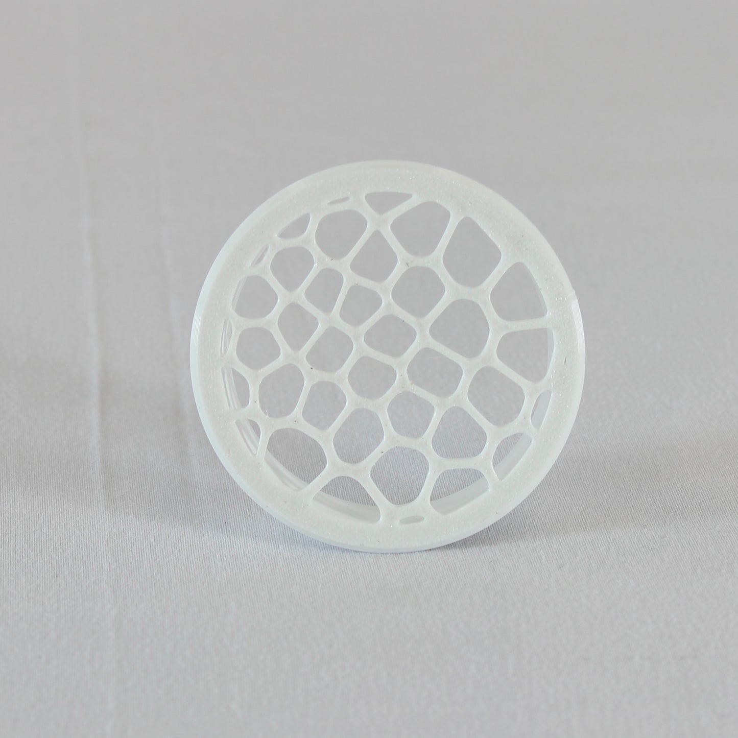 Voronoi Design Einsatz für Truma Endkappe 65mm aus 3D Druck